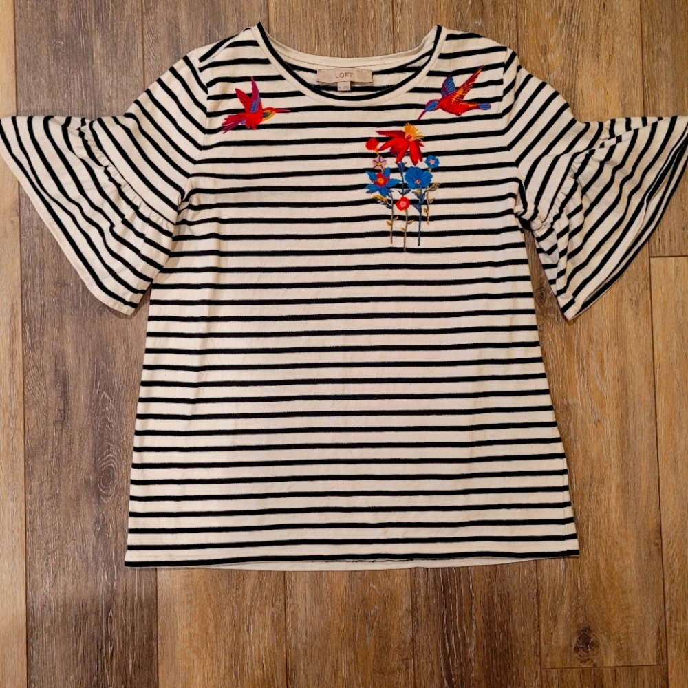 LOFT- Embroidered Black and White Sweater Top, Short Sleeves - Medium